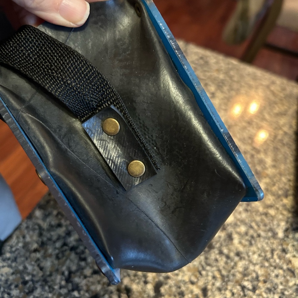 License Plate Bag Upcycled Shoulder Bag Crossbody Bag‎ Unique Purse - Picture 9 of 9